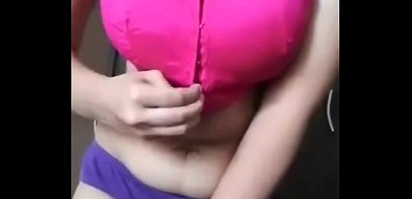  Desi saree girl showing hairy pussy nd boobs